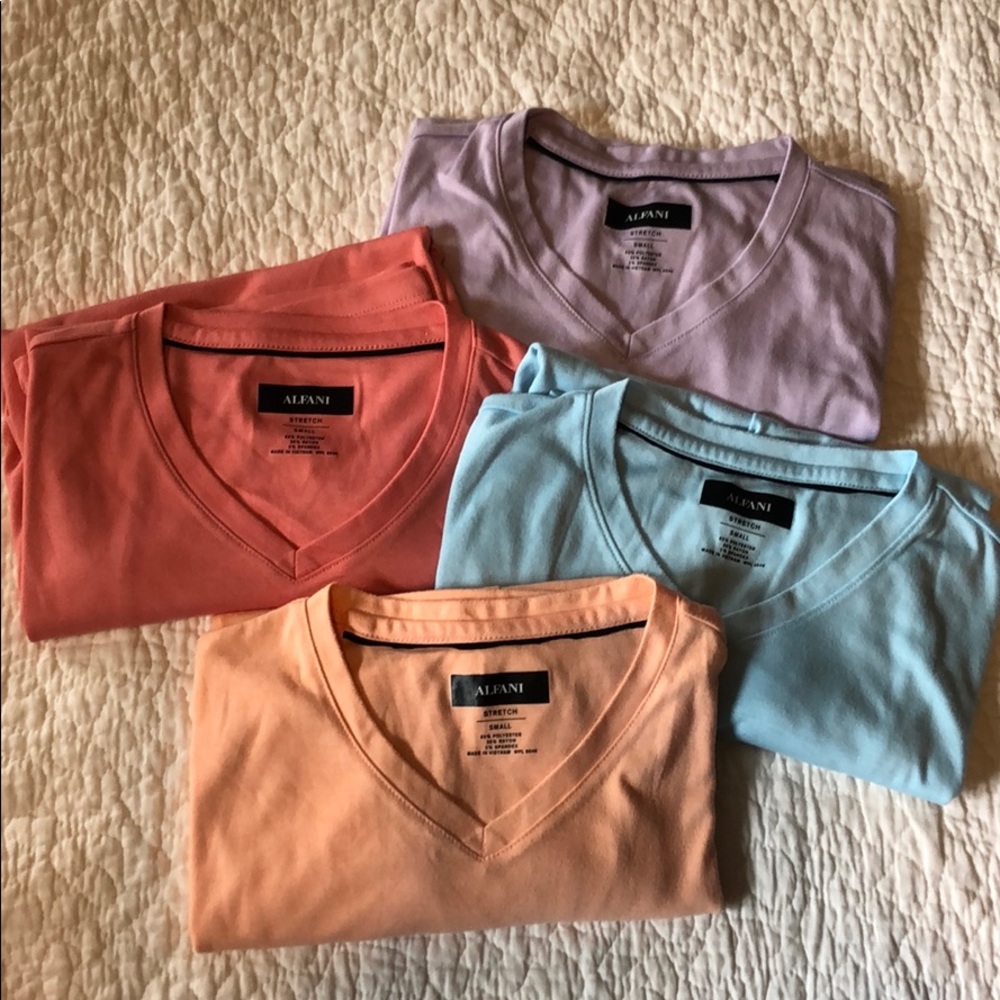 Men’s Small stretch v-neck Alfani Short Sleeve